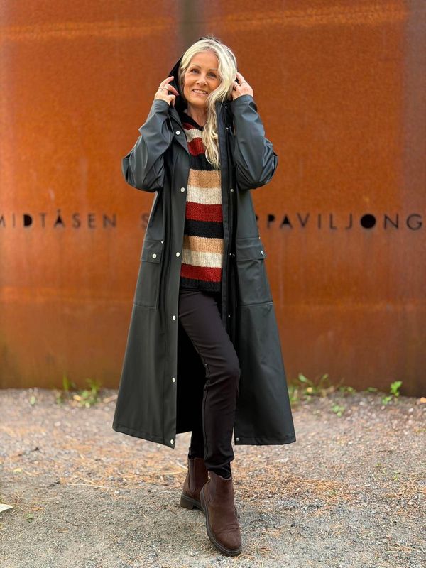 Freya Jakke Sort