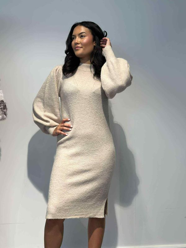 Dina Kjole Beige