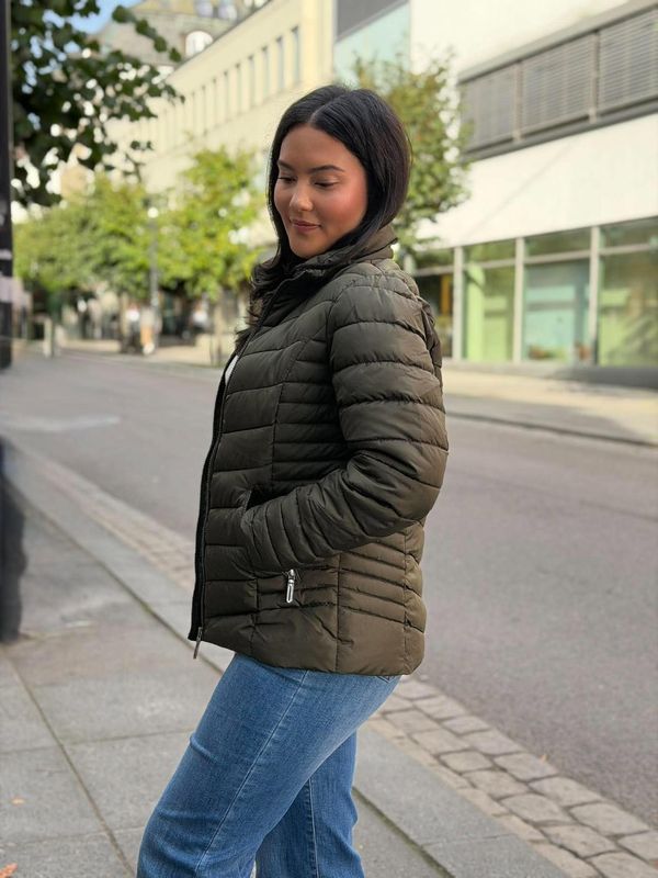 Ytterjakke #2596 Khaki Grønn