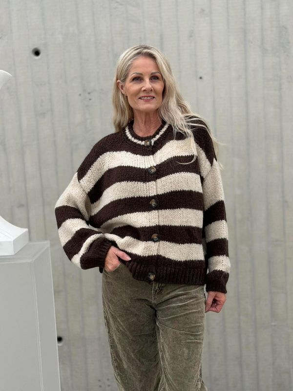 Elara Cardigan Brun