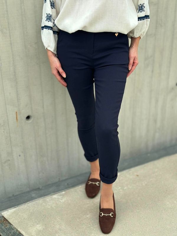 Monica Bukse Navy