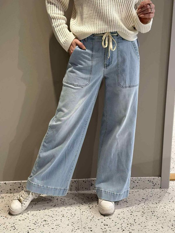 Wide Leg Jeans 