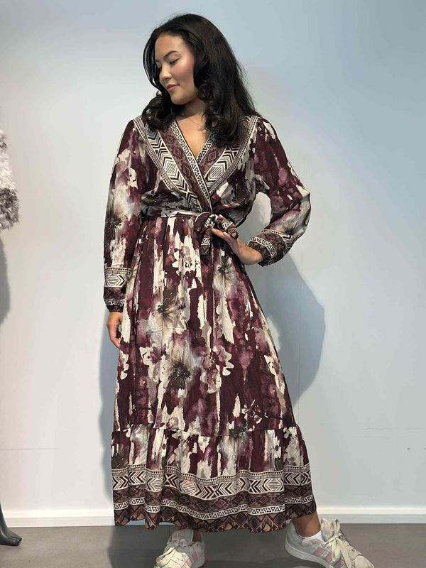 Zahra Kjole Vinrød