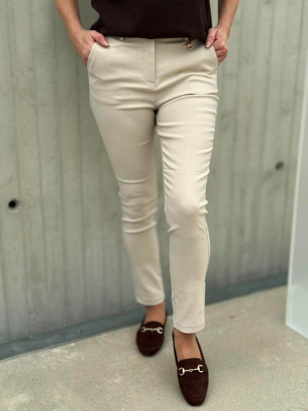 Monica Bukse Beige