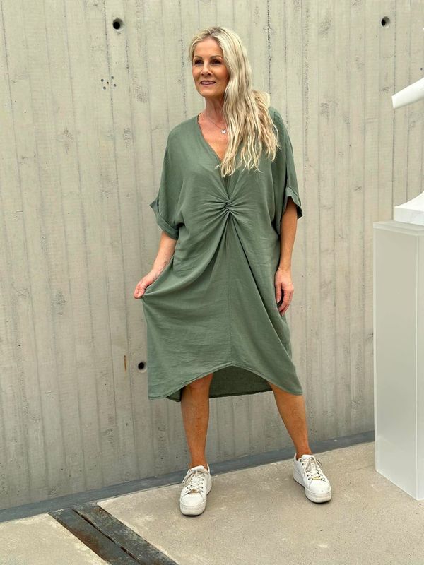 Vivian Kjole Khaki