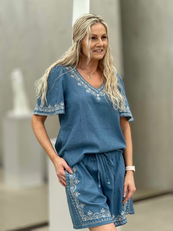 Tarina Denim Bluse