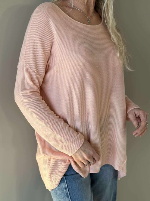 Hovedbilde Marion Genser Fersken