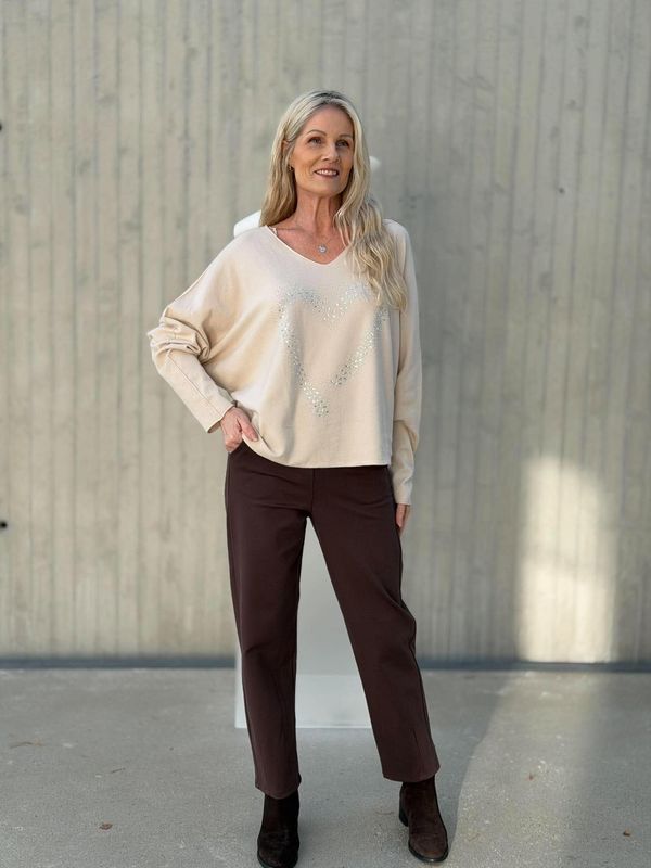 Ivone Genser Beige