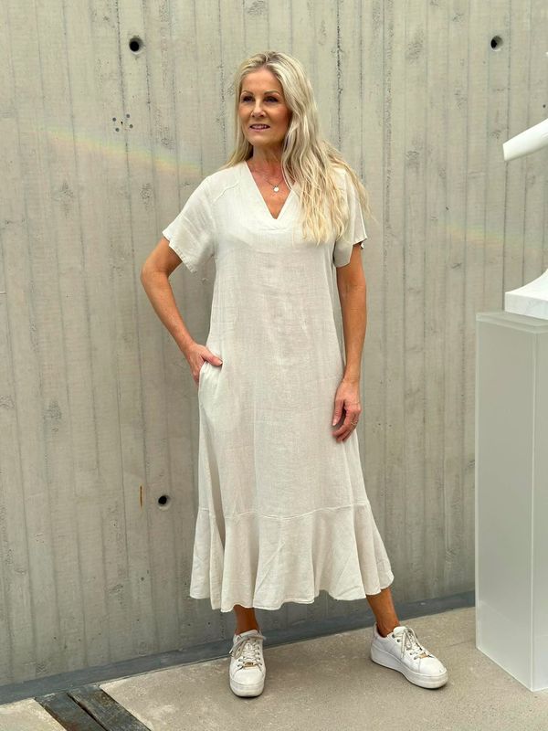 Miriam Kjole Beige