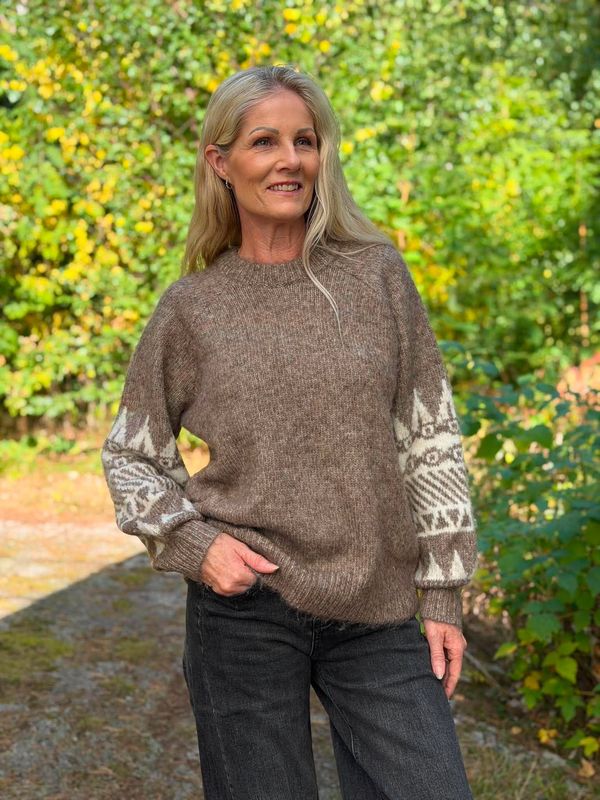 Eva Genser Mocca 1